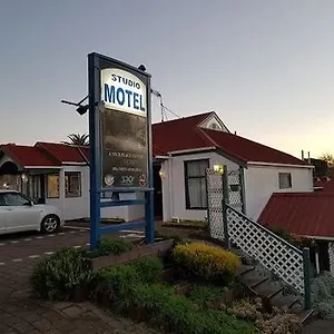 Pure Motel